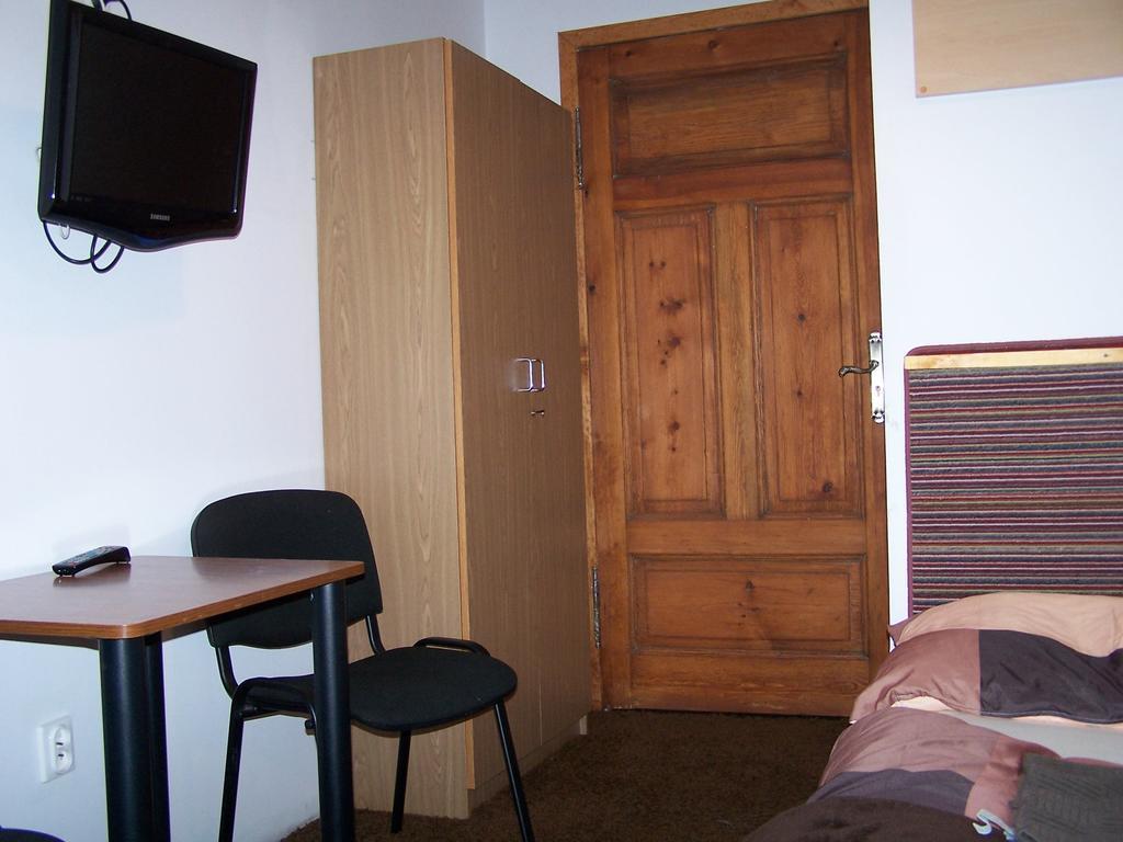 Film Hostel Poznan Ruang foto