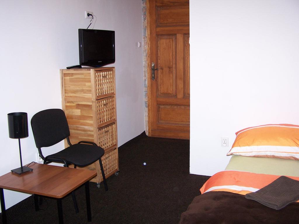 Film Hostel Poznan Bagian luar foto