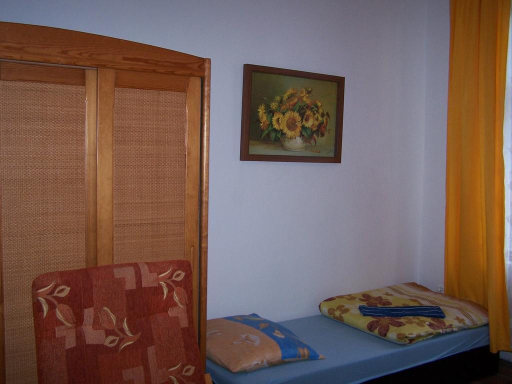 Film Hostel Poznan Bagian luar foto
