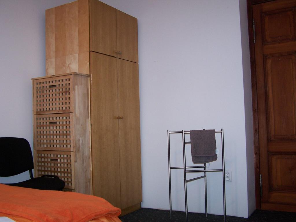 Film Hostel Poznan Bagian luar foto