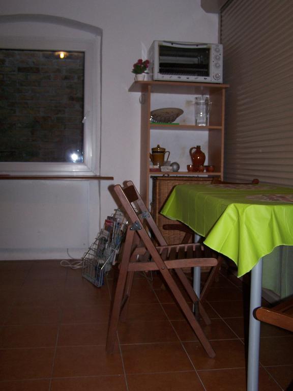 Film Hostel Poznan Ruang foto