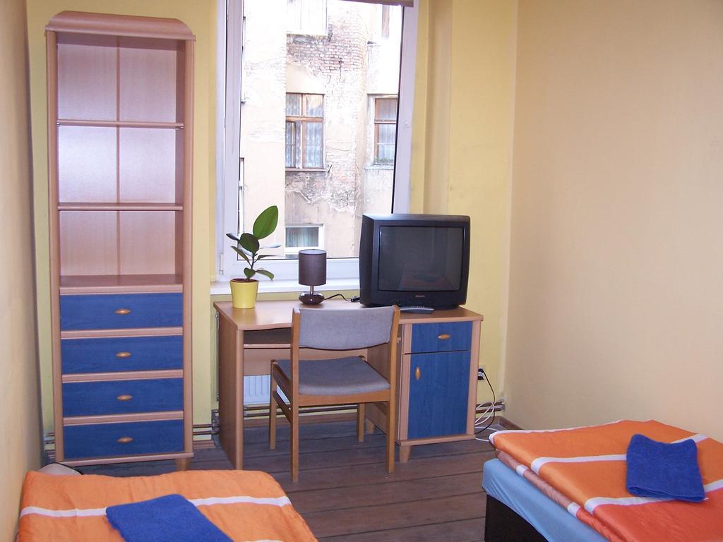 Film Hostel Poznan Ruang foto