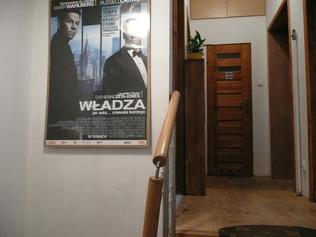 Film Hostel Poznan Bagian luar foto